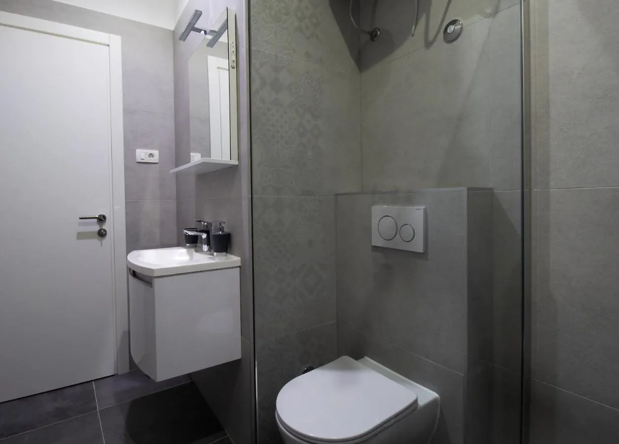Split Urban Getaway Double Room Guest house